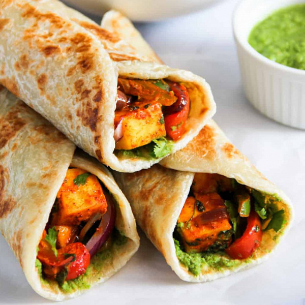 Chilli Paneer Roll