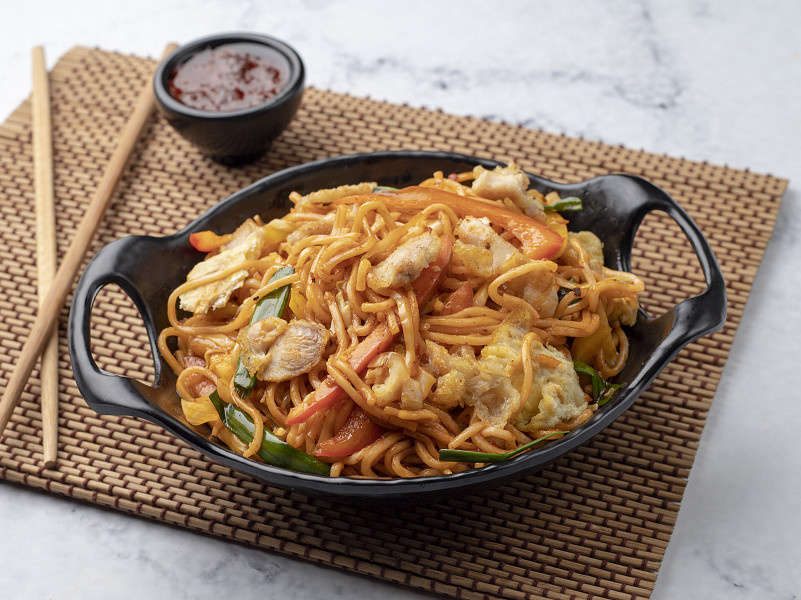 Chicken Japanese Udon Noodles