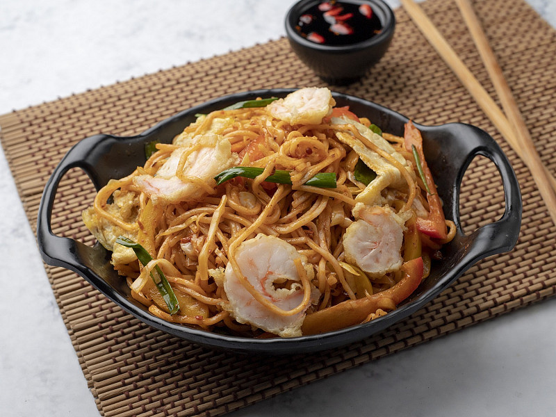 Prawn Pad Thai Noodles