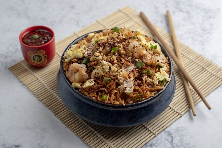 Mix [Egg, Chicken & Prawn] Schezwan Fried Rice