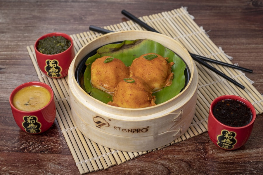 Prawns Chives Tandoori Momos [6 Pieces]