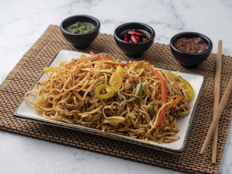 Veg Schezwan Noodles