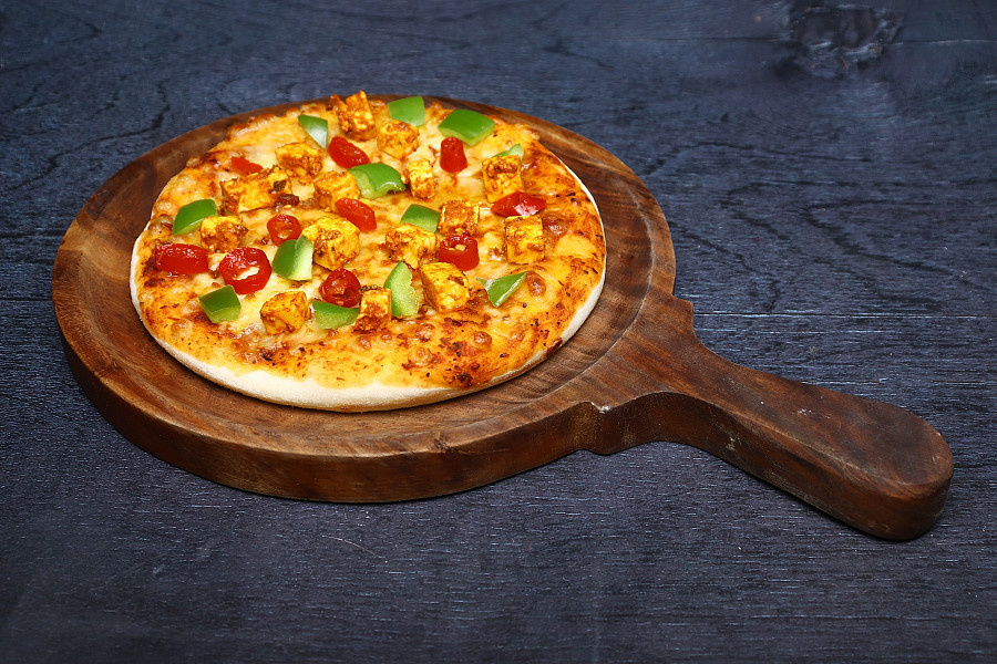 Peppy Paneer Pizza