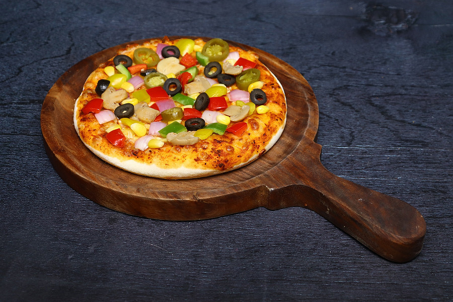 Veg Extraloaded Pizza