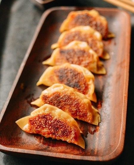 Chicken Gyoza Momo [6 Pieces]